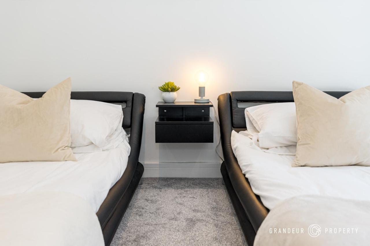 Carbery Ridge By Grandeur Property Bournemouth Eksteriør bilde