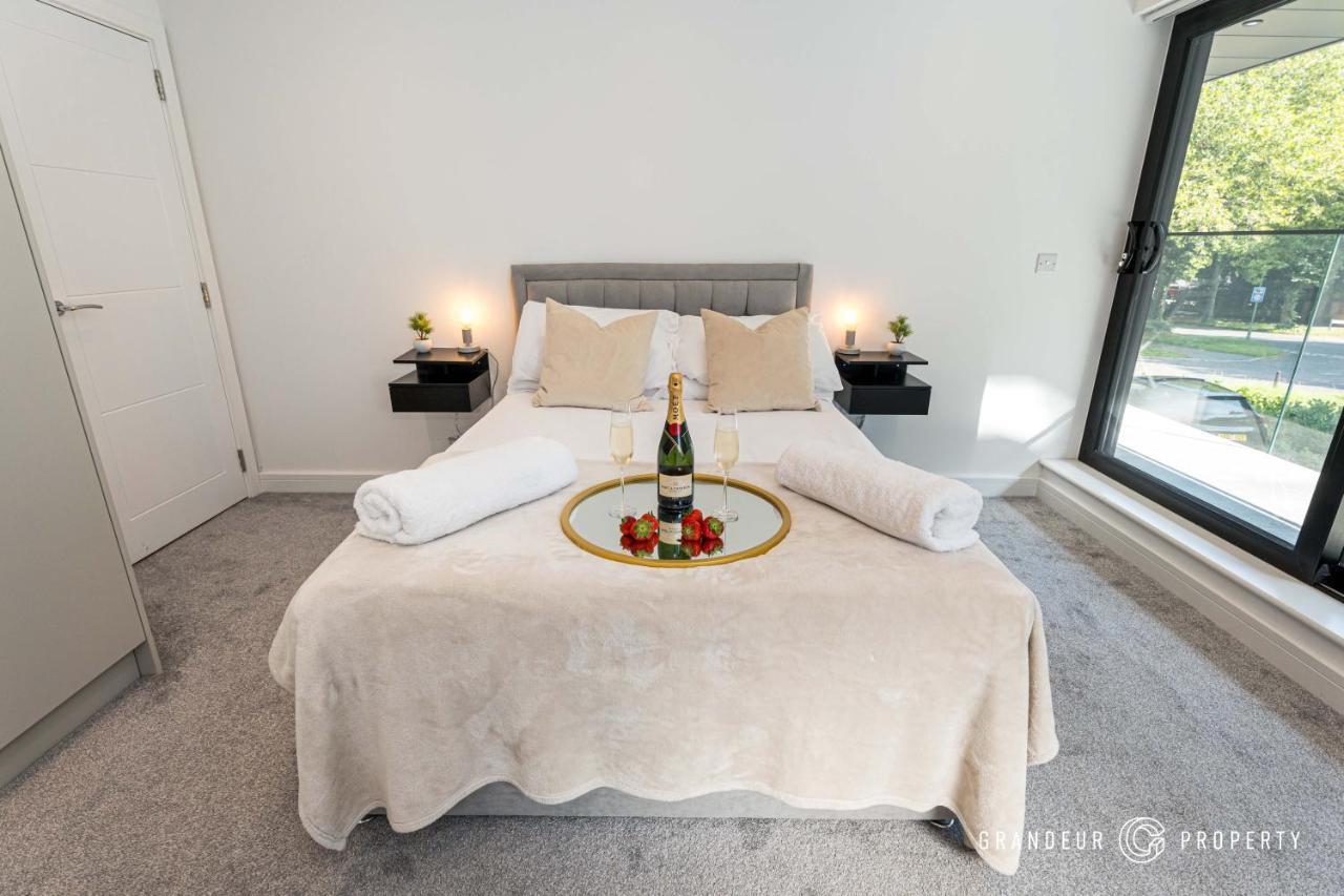 Carbery Ridge By Grandeur Property Bournemouth Eksteriør bilde
