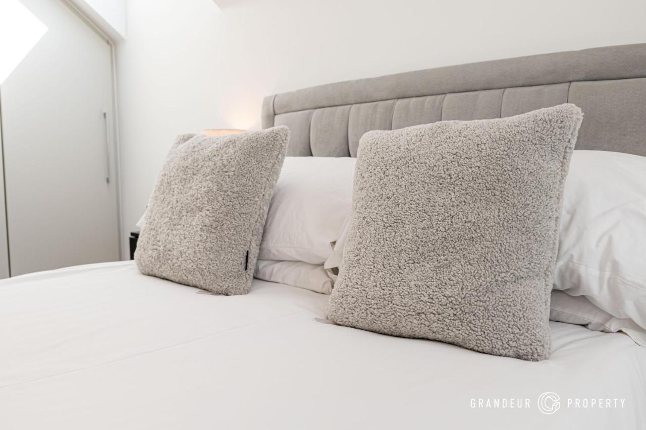 Carbery Ridge By Grandeur Property Bournemouth Eksteriør bilde